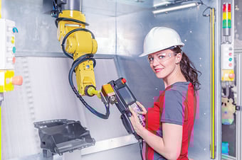 Safety-Training_woman-in-hard-hat