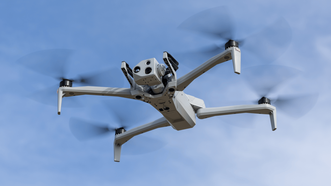 Skydio-X10-in flight