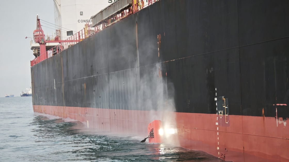 Neptune Robot Cleaning Hull